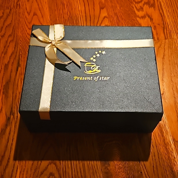 Mr and Mrs Coffee Mug Set - Picture 1 of 3